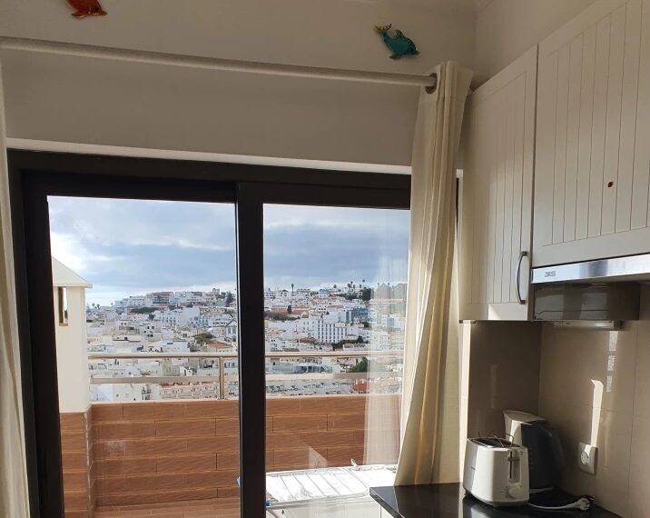 2 Bedroom Apartment for sale in Albufeira