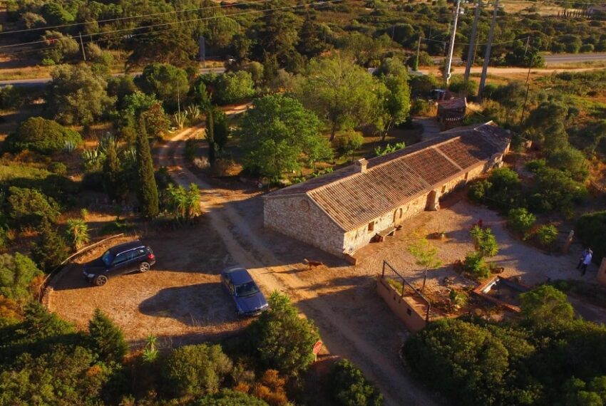 4 Bedroom Farm for sale in Vila do Bispo