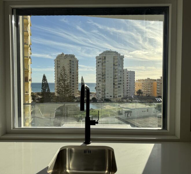 Buy property in the Algarve, Third-Floor Apartments in Lunamar, Arma&ccedil;&atilde;o de Pera